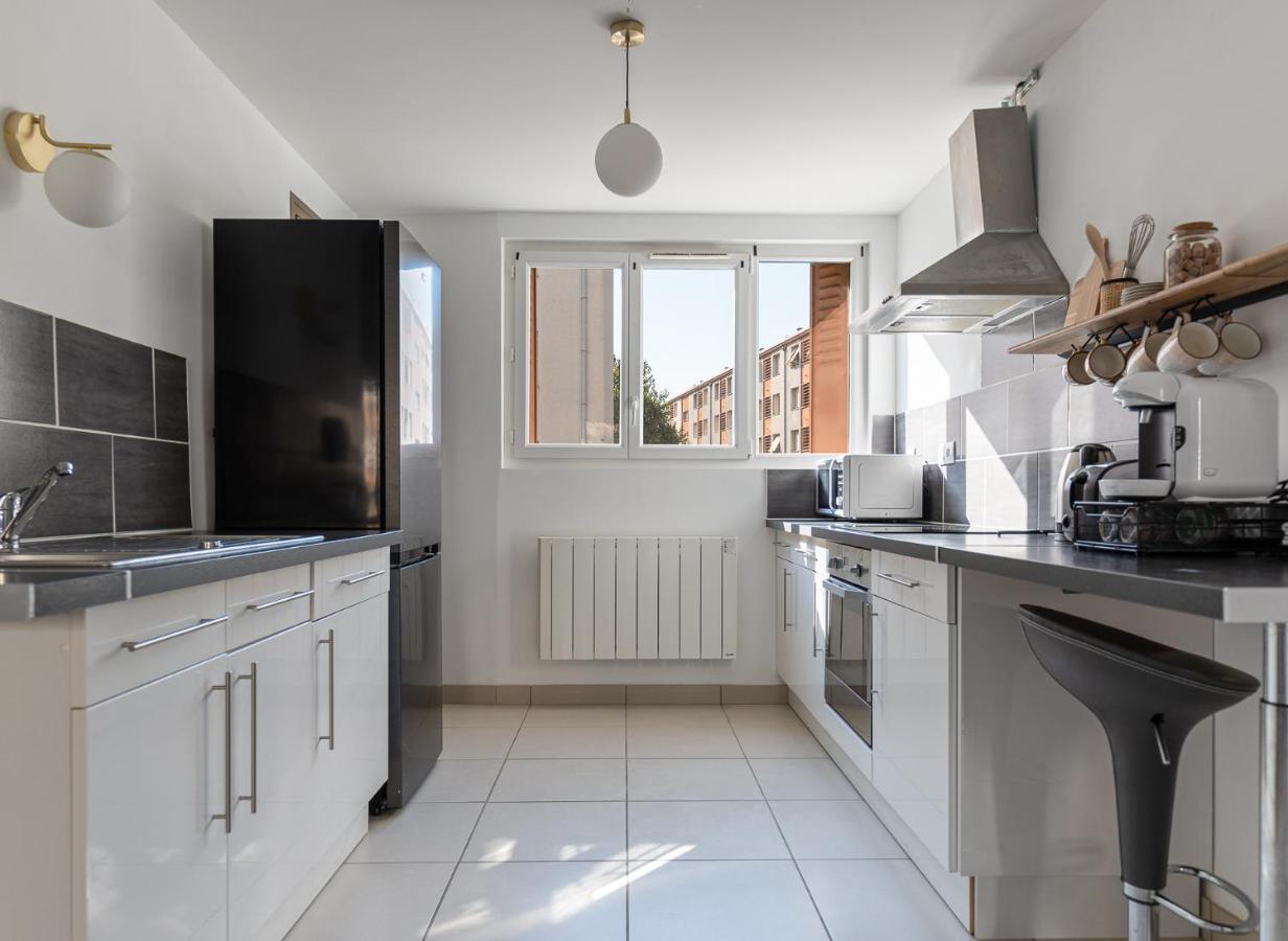 Appartement Spacieux 1 Chambre Parking Gratuit Valence  Ngoại thất bức ảnh